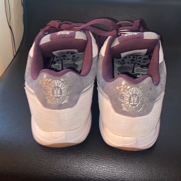 Nike SB Sneakers - Picture 4 of 9